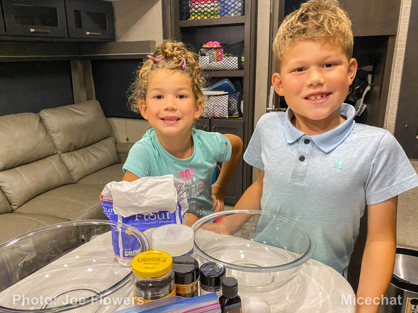 , Making Epcot’s Karamell-K&uuml;che Gingerbread Salted Caramel Buttercream Cookies at home!