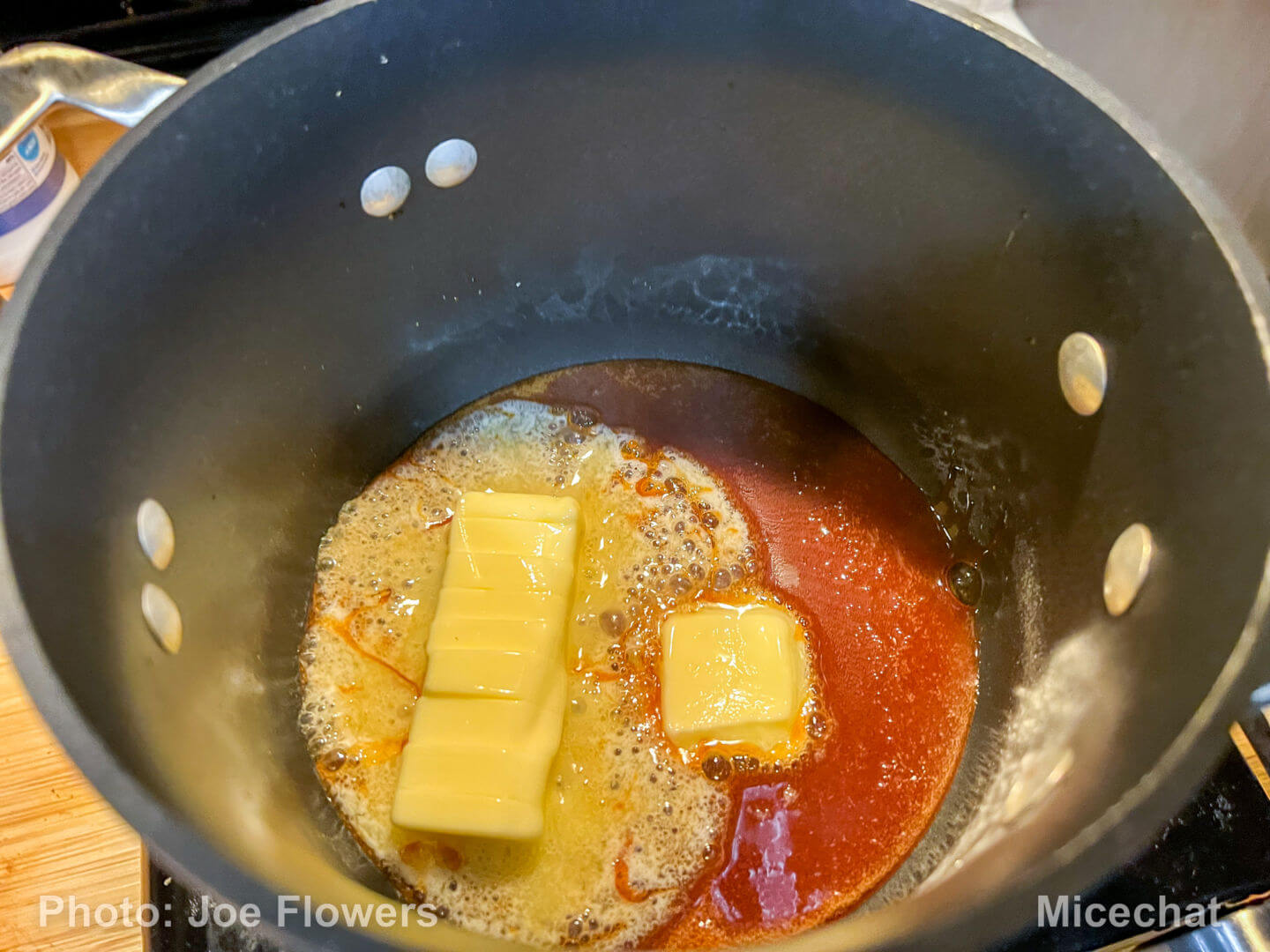 , Making Epcot&#8217;s Karamell-Küche Gingerbread Salted Caramel Buttercream Cookies at home!