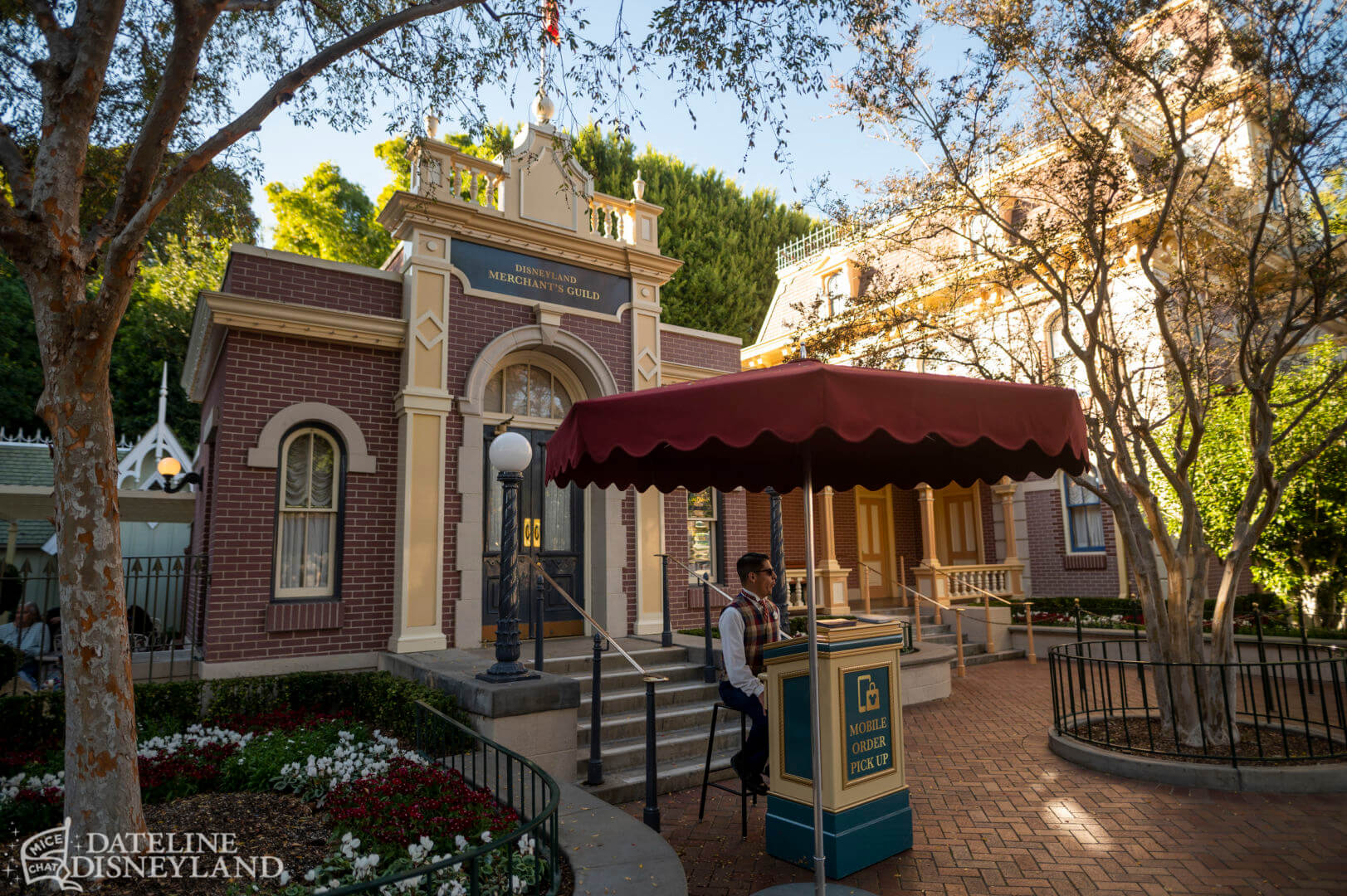 Disney CEO, Disneyland Update: The Return of the King and the Cursed Keys!