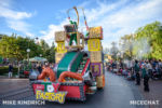 Disneyland_A Christmas Fanatsy Parade_Central Plaza Viewing Area (1 of 1)-17