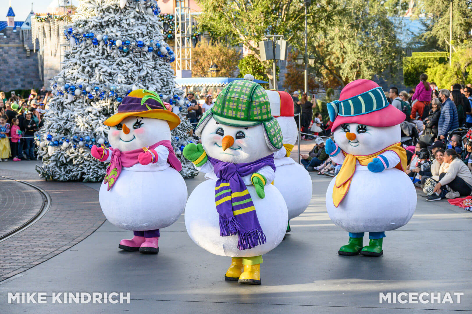 , Disneyland Update – The CEO Who Stole Christmas