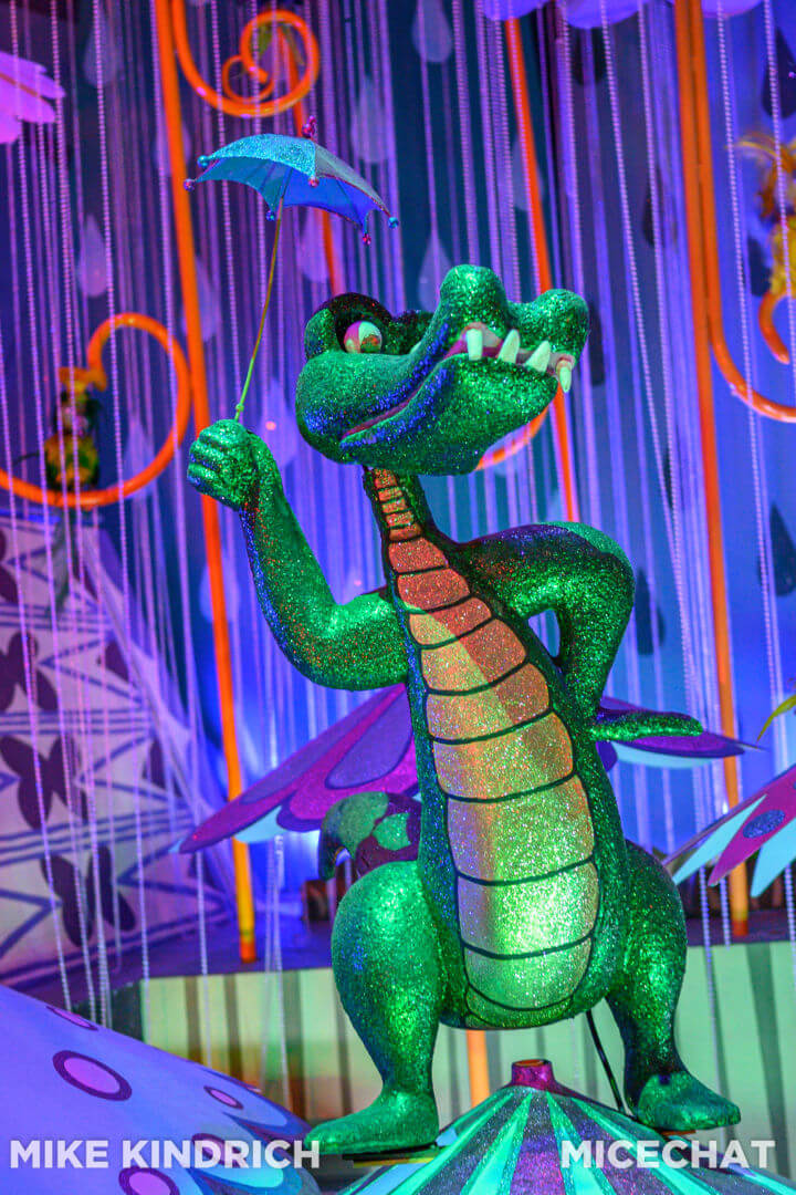 , Disneyland Update – The CEO Who Stole Christmas