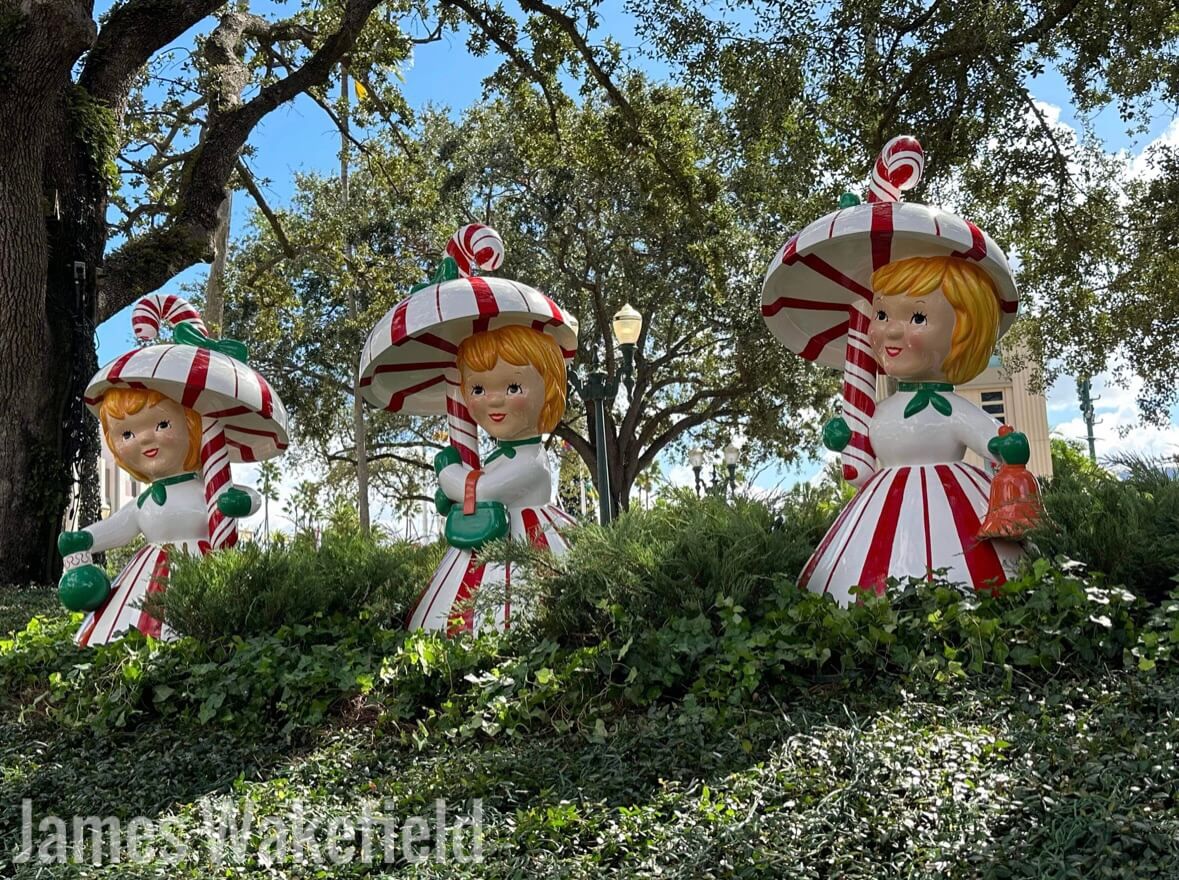 , Hooray for the Holidays at Walt Disney World’s Hollywood Studios!