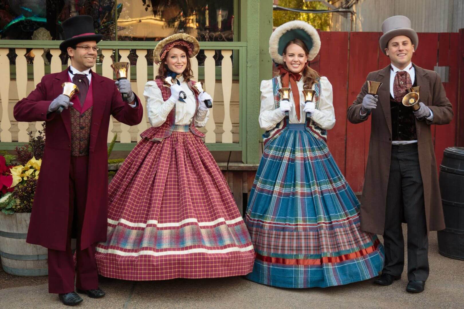 , Knott’s Merry Farm For the Holidays – It’s All HERE!