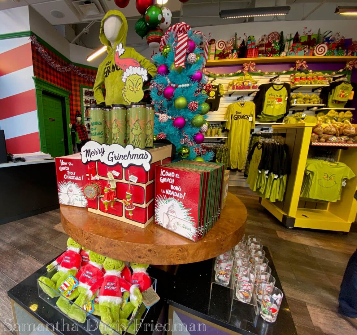 Universal Studios Hollywood Grinchmas