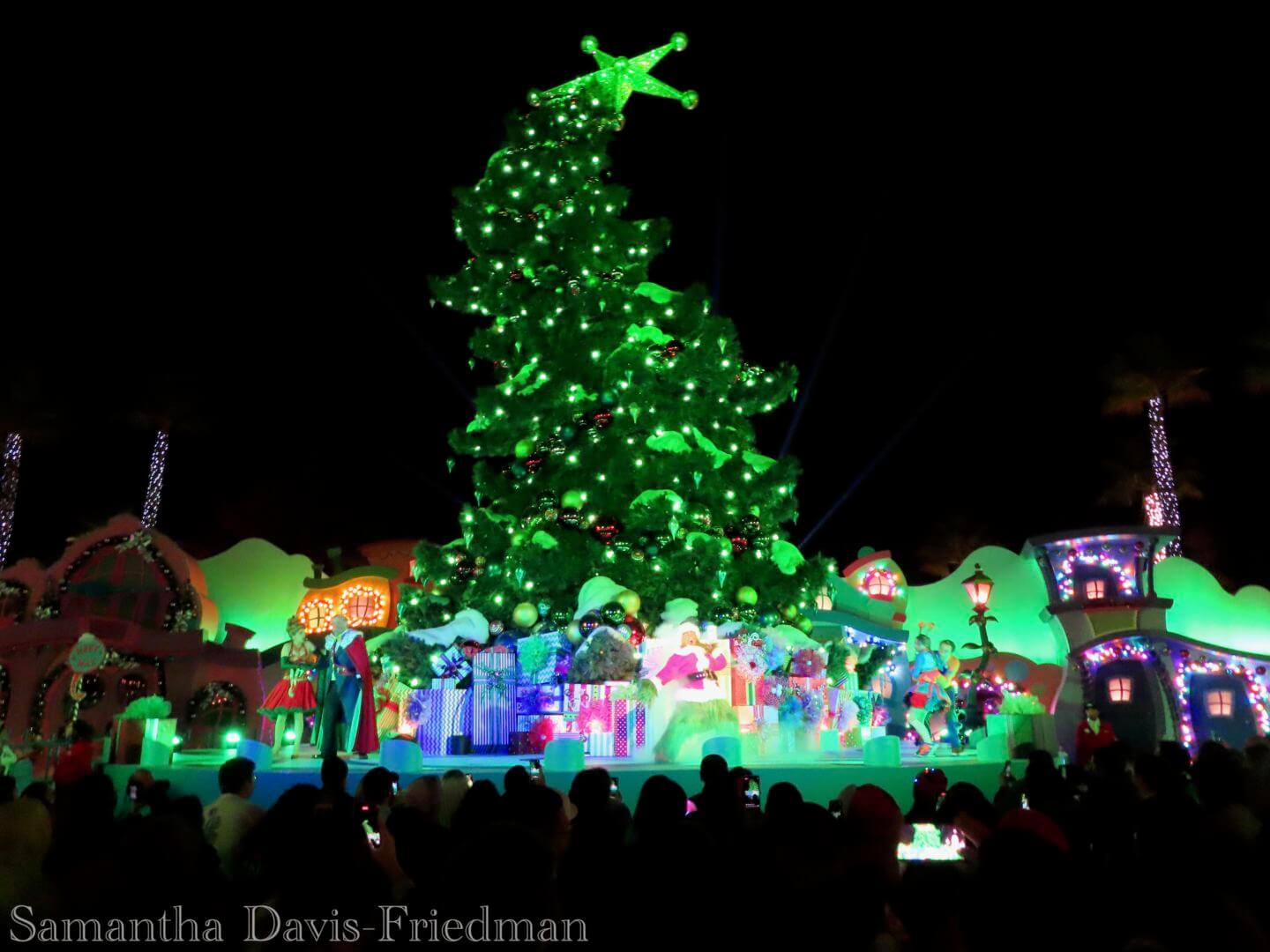 Universal Studios Hollywood Grinchmas
