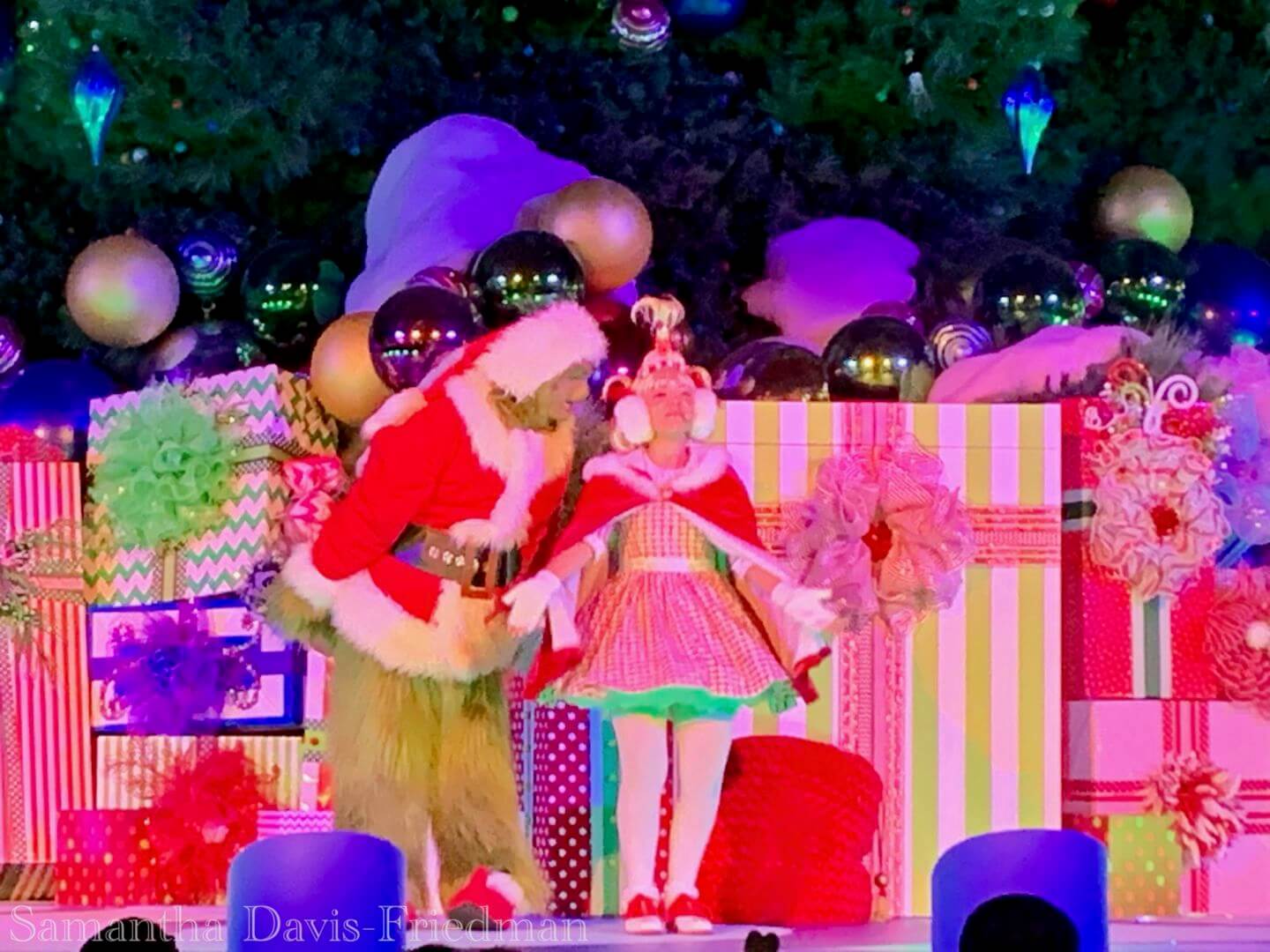 Universal Studios Hollywood Grinchmas