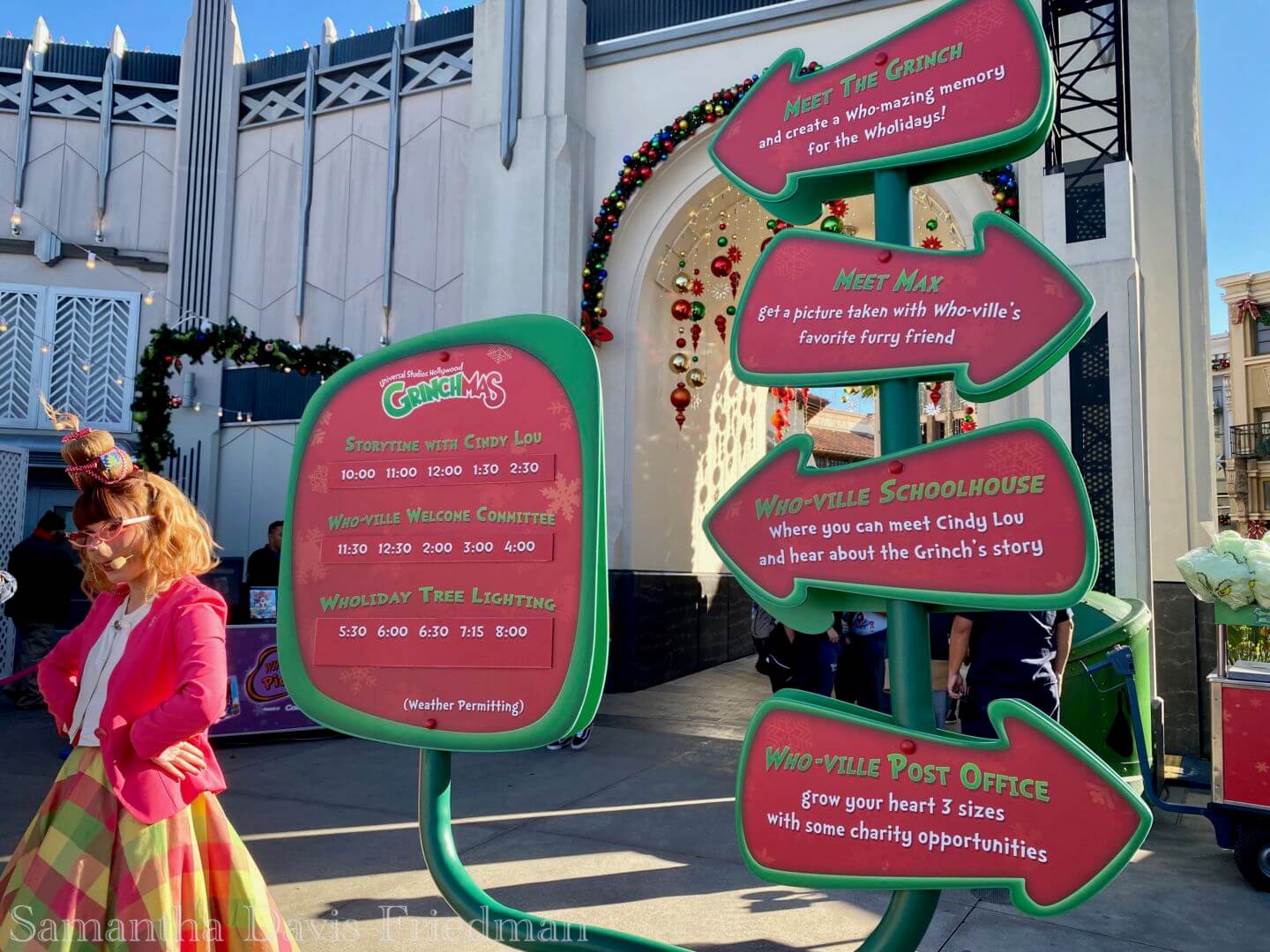 Universal Studios Hollywood Grinchmas