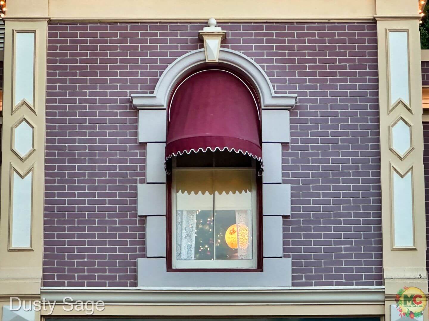 , Disneyland Update – The CEO Who Stole Christmas