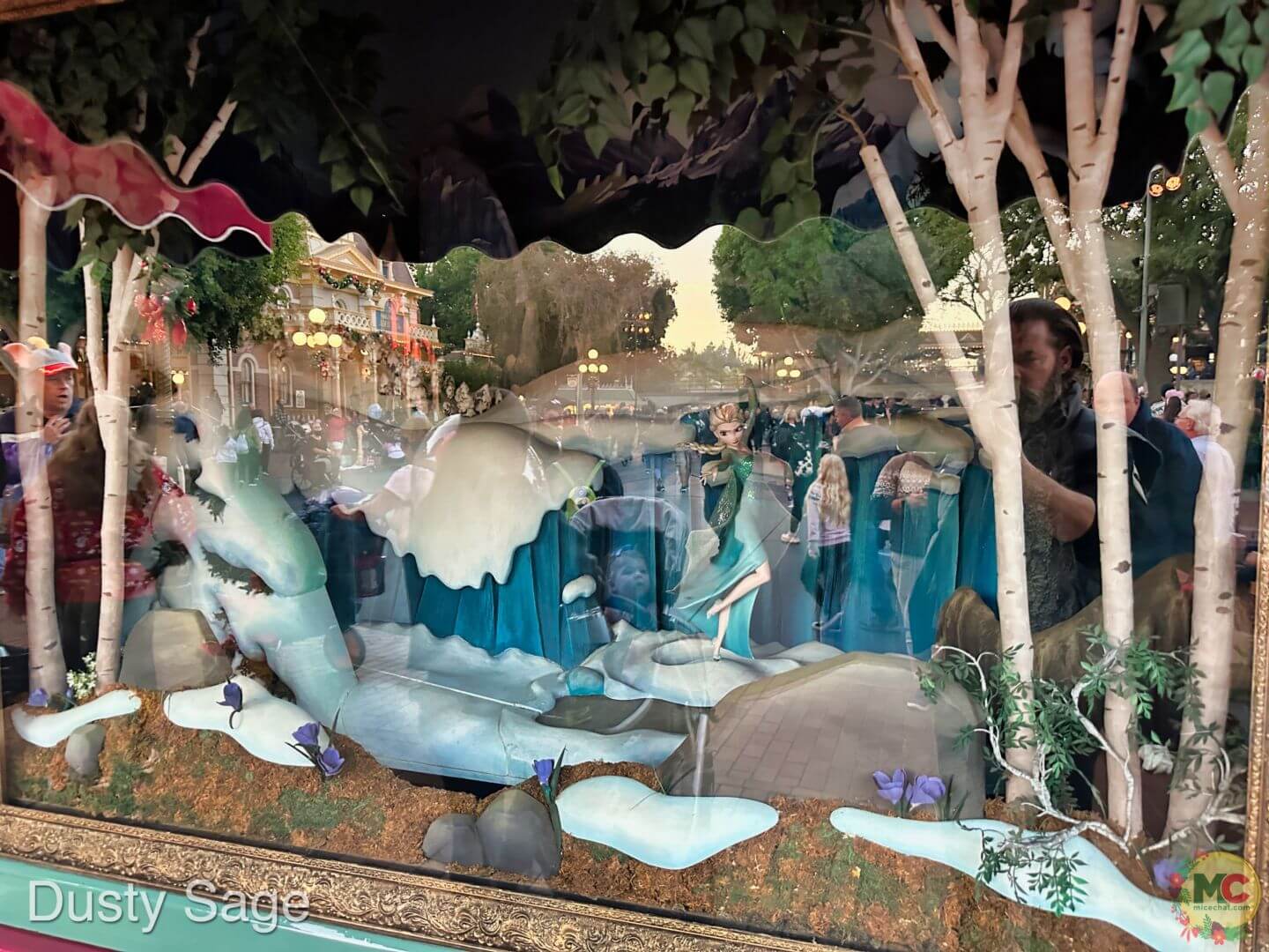 , Disneyland Update – The CEO Who Stole Christmas