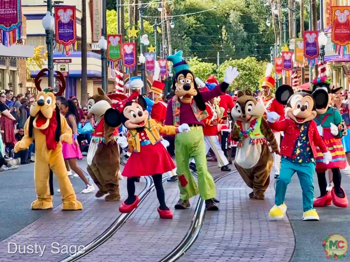, SoCal Theme Parks: Very Merry Holiday Guide!