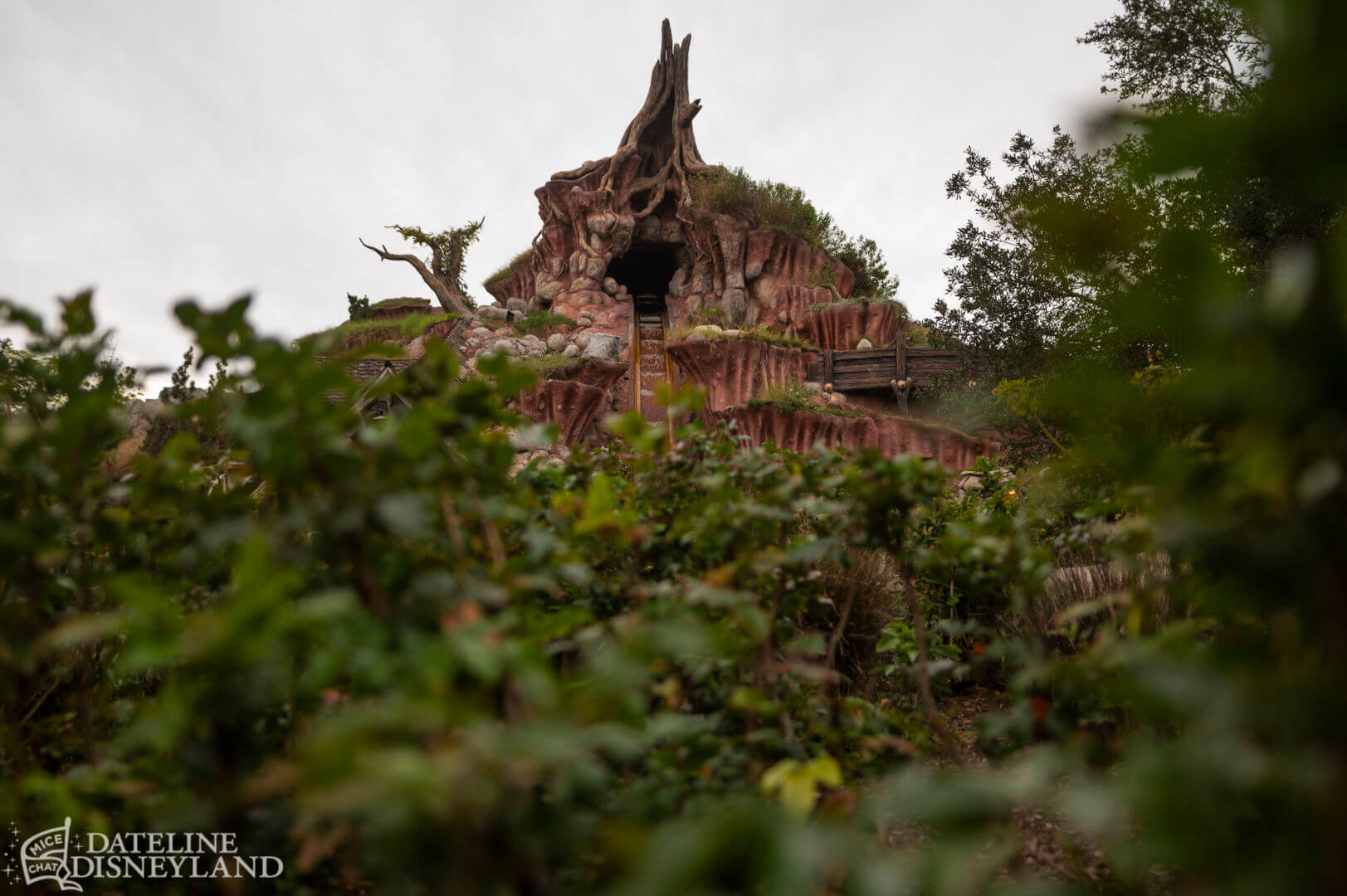 Bob Iger, Disneyland News Update: Bob Iger, Walt’s Shadow & Refurb Madness!