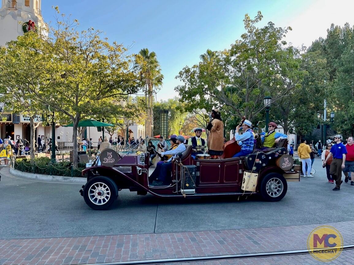 , Disneyland Update – Magic Meter, Locked Out & Christmas Cutbacks