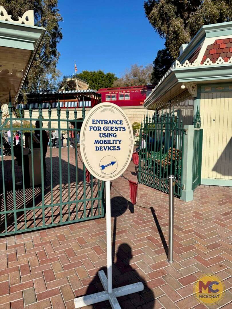 , Disneyland Update &#8211; Magic Meter, Locked Out &#038; Christmas Cutbacks