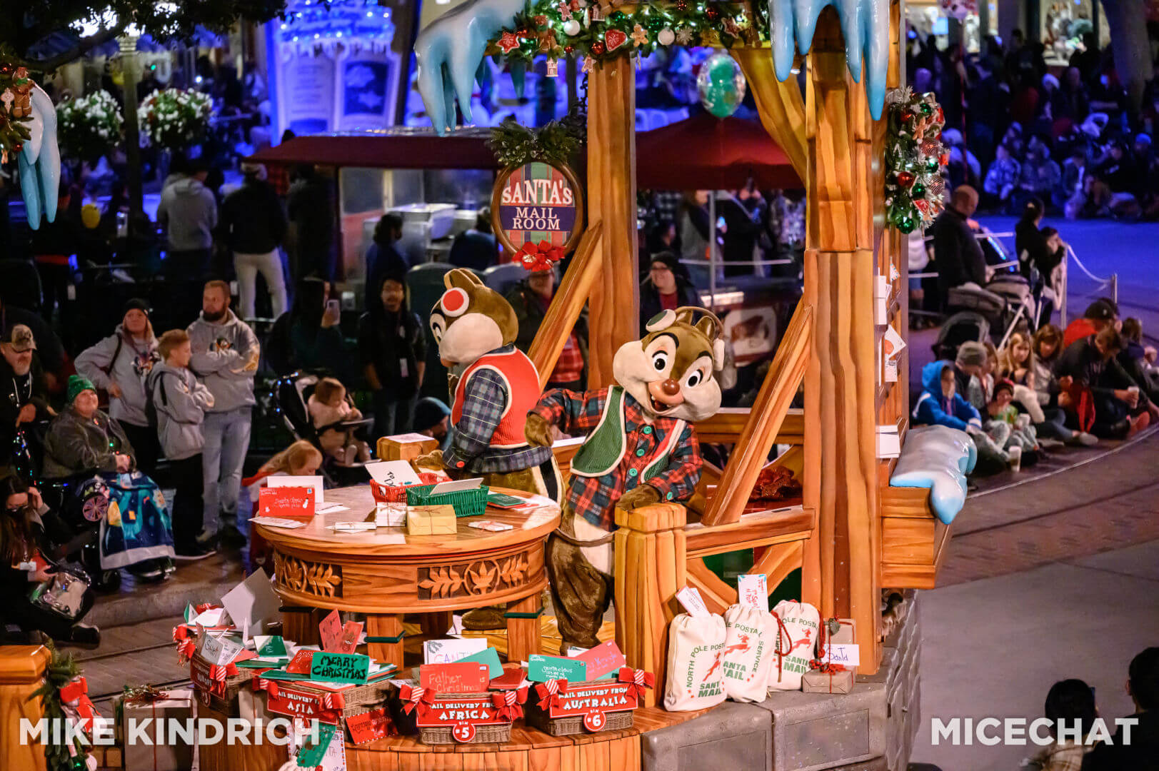 , Disneyland Update &#8211; Magic Meter, Locked Out &#038; Christmas Cutbacks