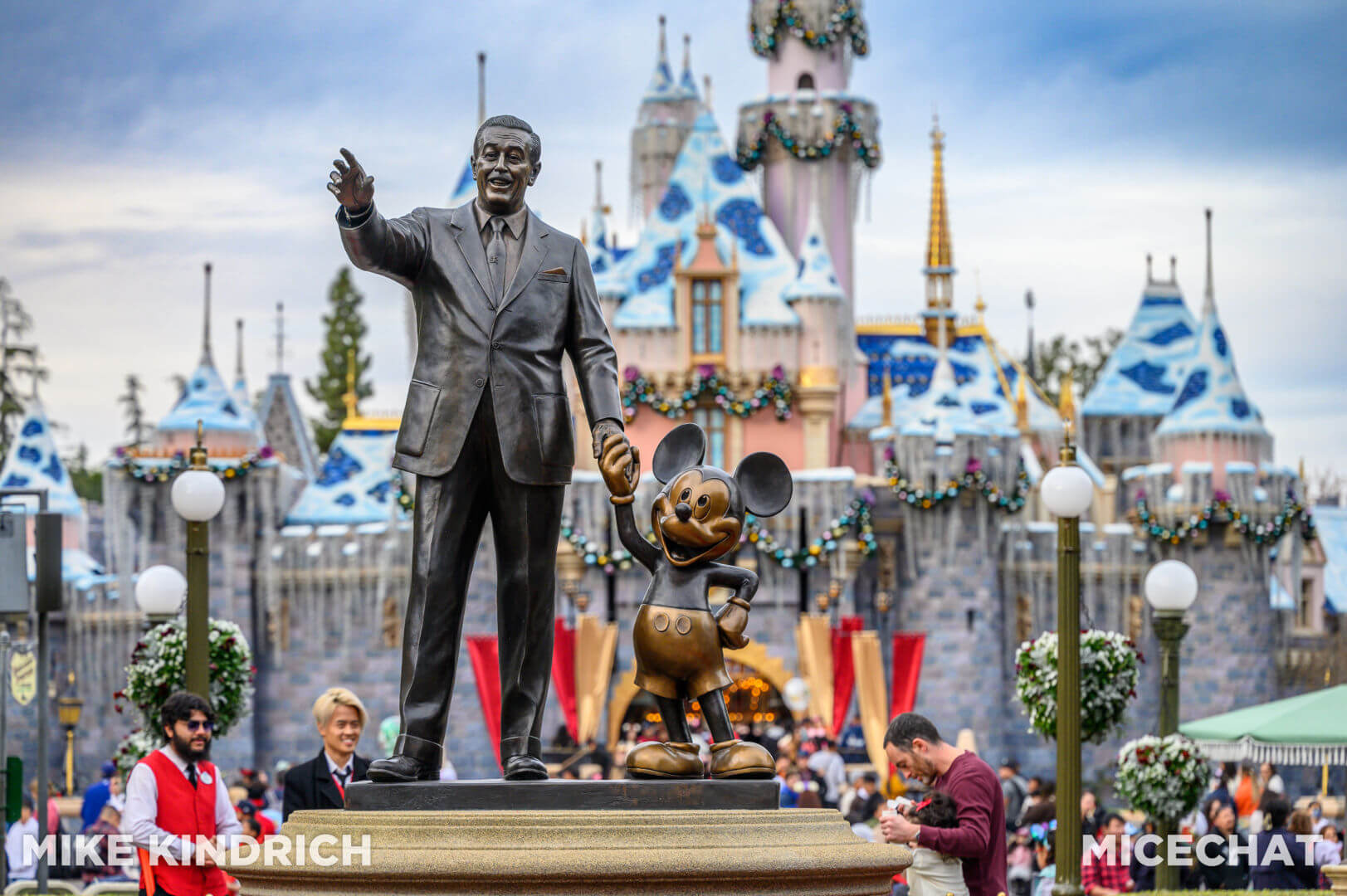 , Disneyland Update – Magic Meter, Locked Out & Christmas Cutbacks