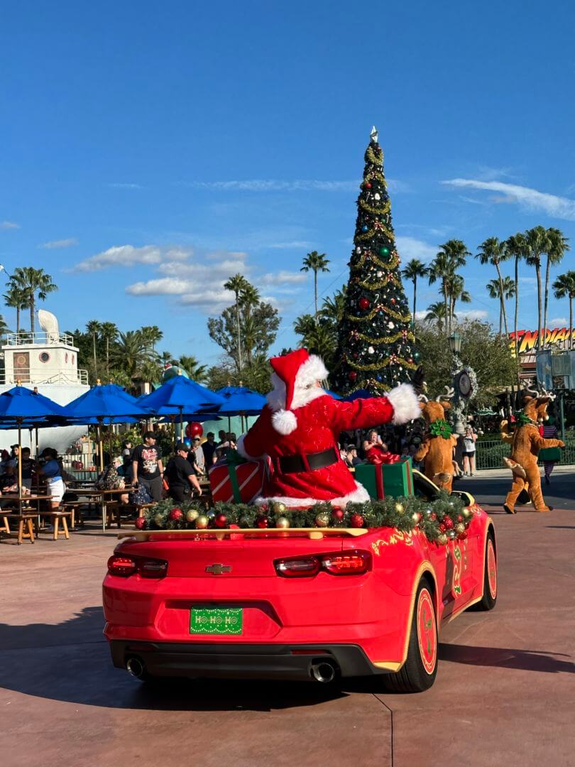 , Hooray for the Holidays at Walt Disney World’s Hollywood Studios!