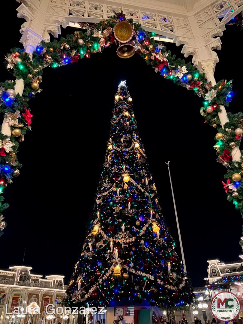 , Walt Disney World Update: It’s a Christmas Miracle on Rails!