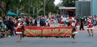 Hollywood Holly-Day Parade