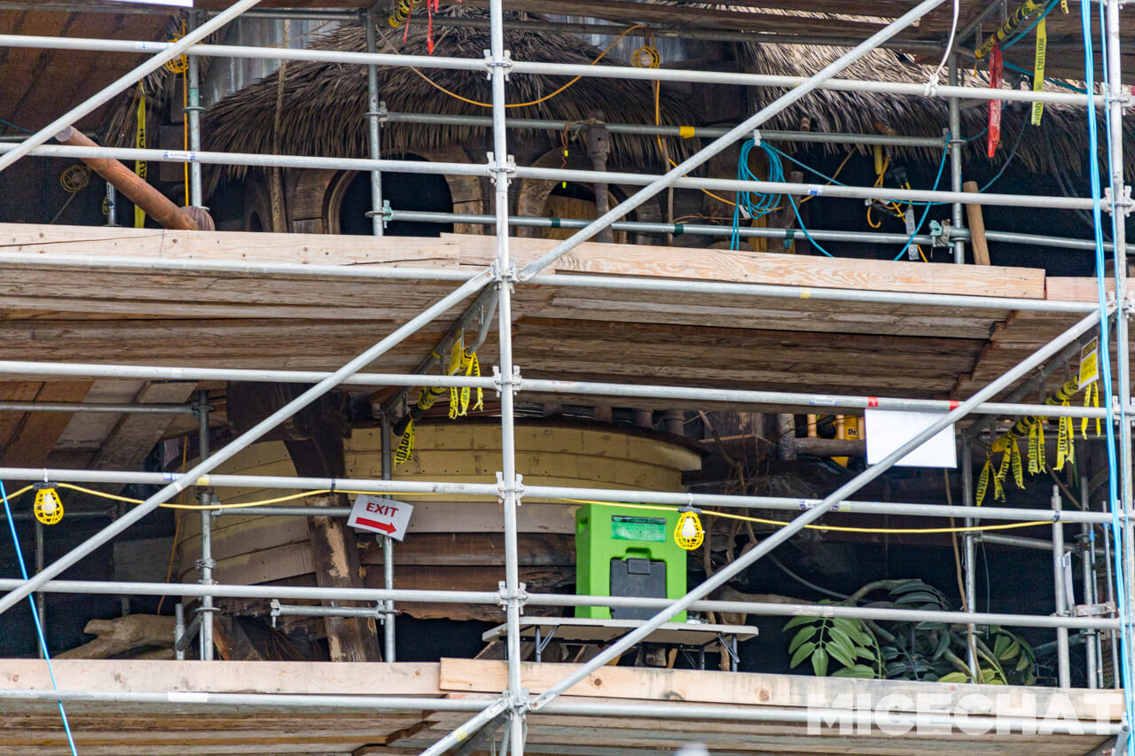, Disneyland Update: It’s a Wall World After All