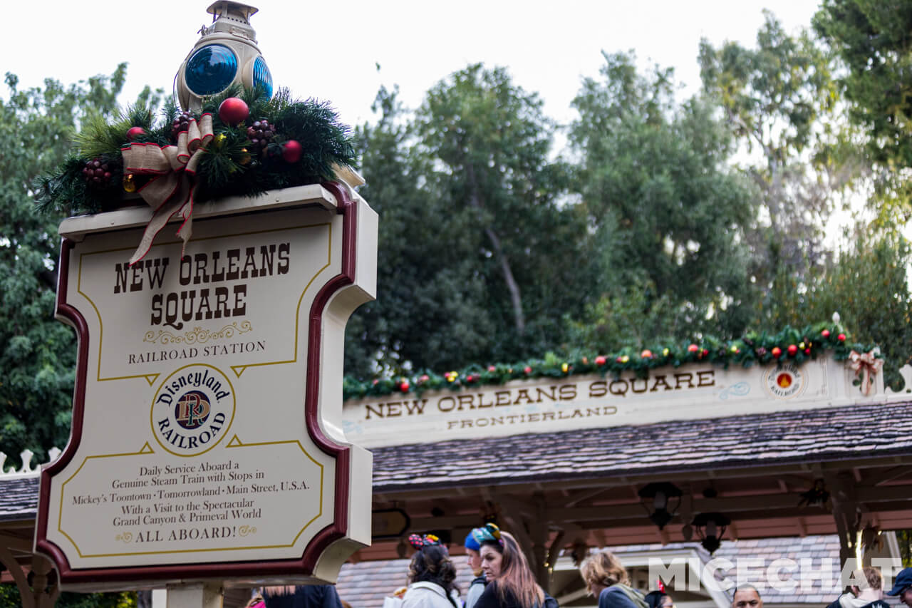 , Disneyland Update: It’s a Wall World After All
