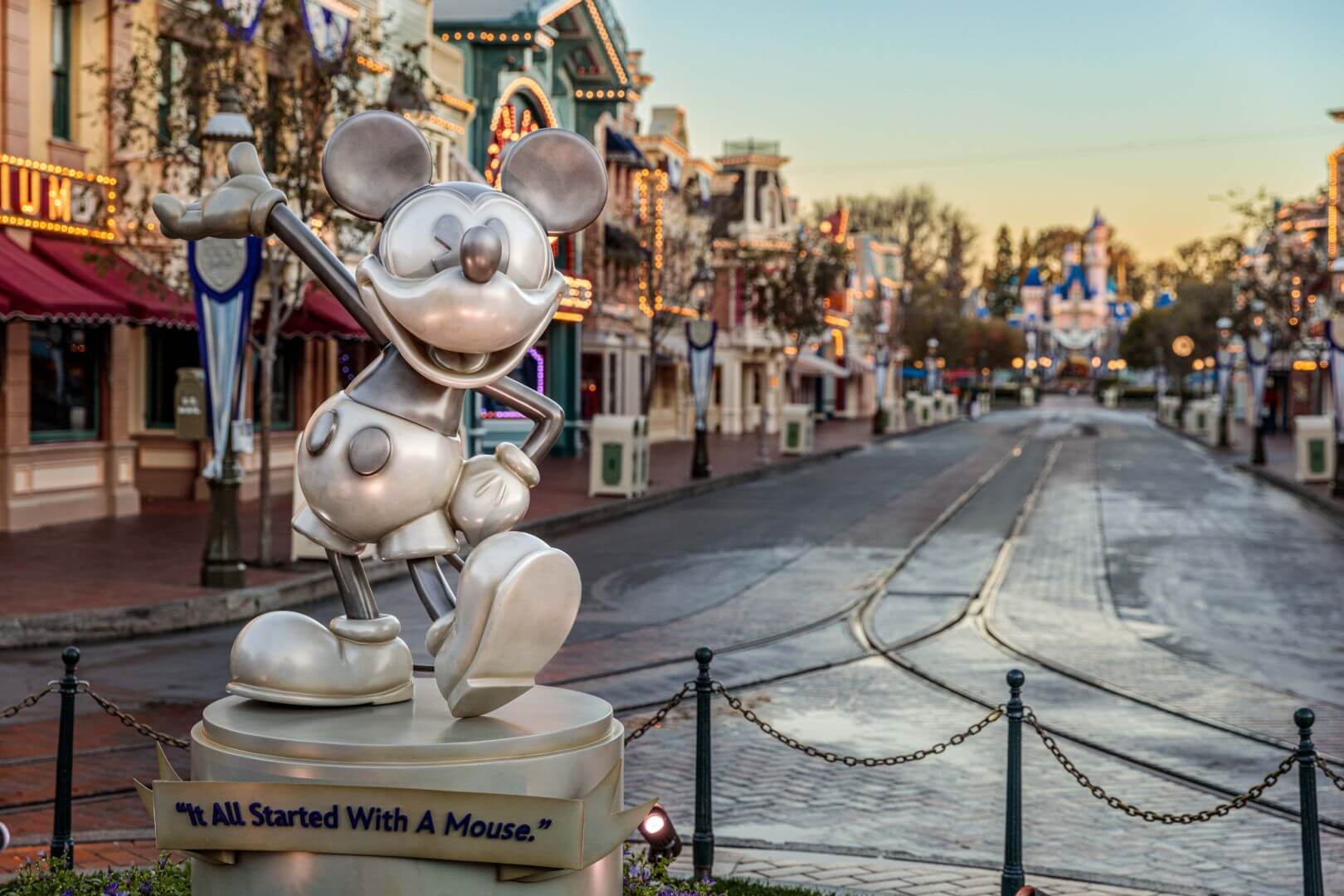 , Disneyland Update: Big Profits, Bigger Cuts & Blue People!