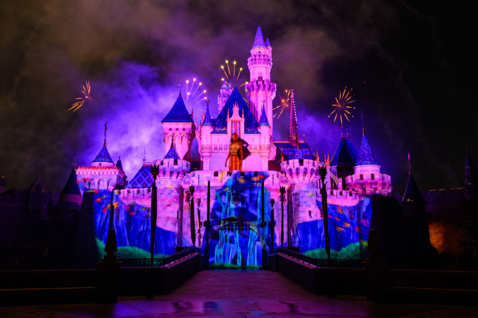 Wondrous Journeys, UPDATED: Disneyland&#8217;s Wondrous Journeys Fireworks &#038; 4K Video