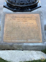 MiceChat – Disneyland Update – Dedication Plaque tranished