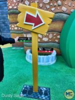 Universal Studios Hollywood-Super Nintento World height markers-MiceChat