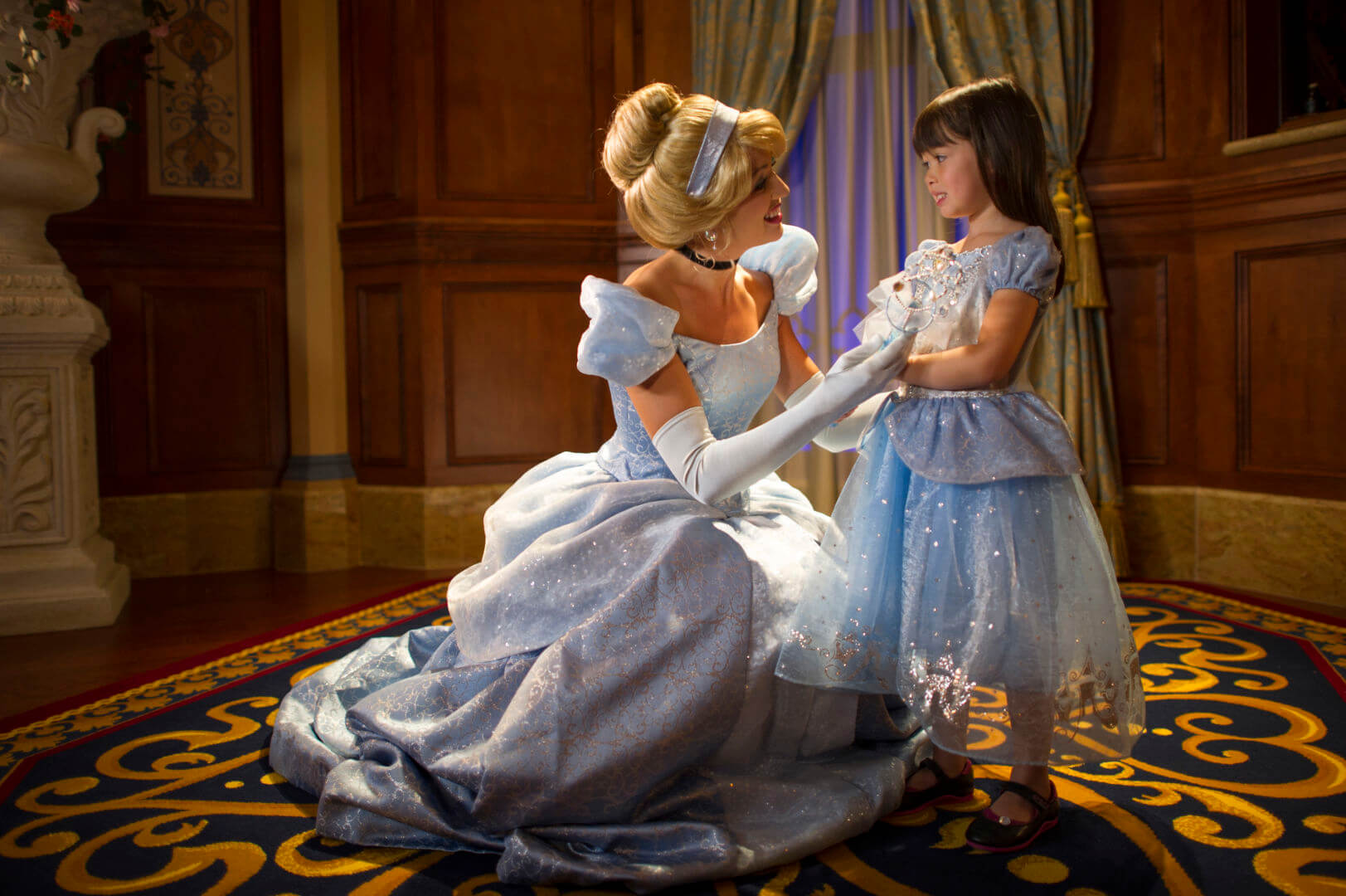 Princess Storybook Dining - Cinderella