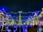 disneyland-Disneyland Crowds Night Main Street Christmas Tree-MiceChat