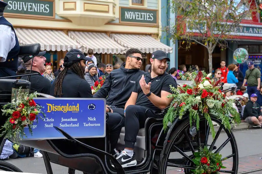 , Disneyland Update &#8211; Don&#8217;t Let The Door Hit You On The Way Out!