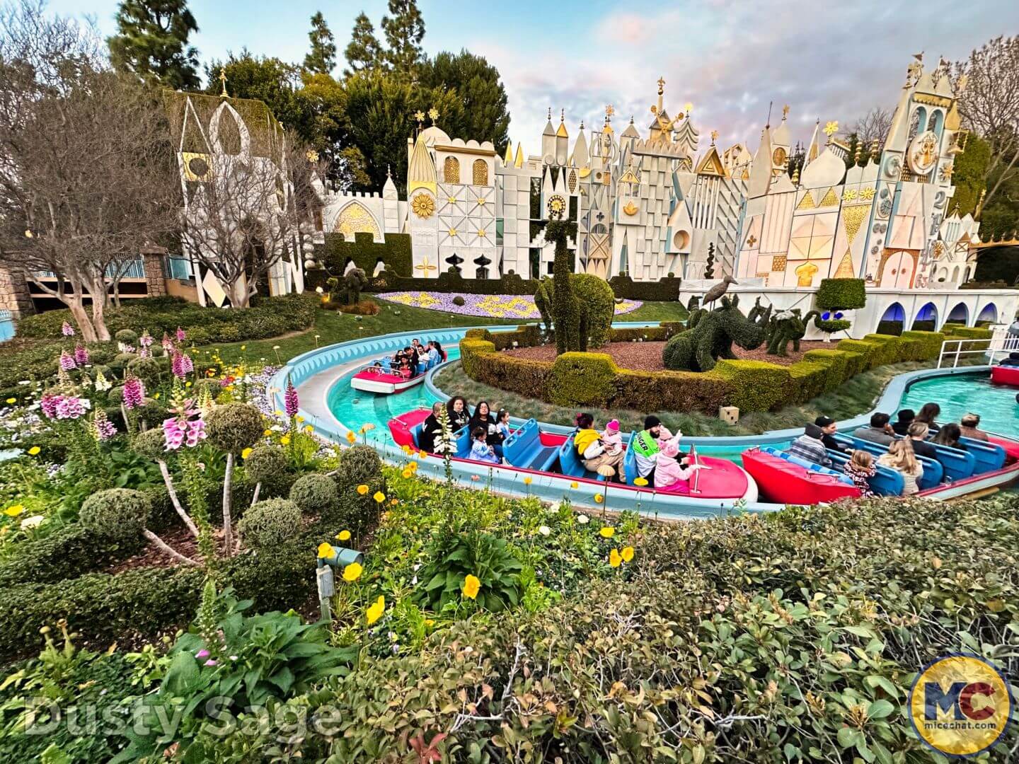 , Disneyland Update: Big Profits, Bigger Cuts & Blue People!