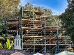 Disneyland-News-construction treehouse long view-MiceChat