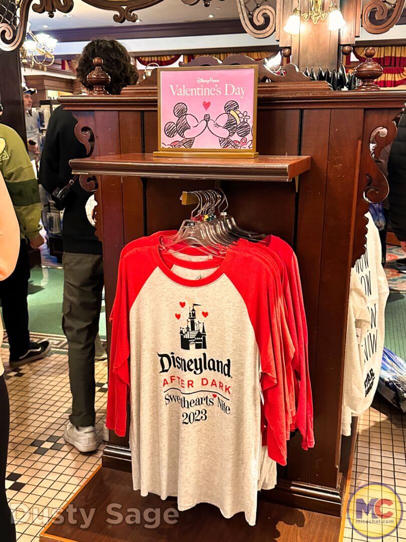 , Disneyland Update: Big Profits, Bigger Cuts & Blue People!