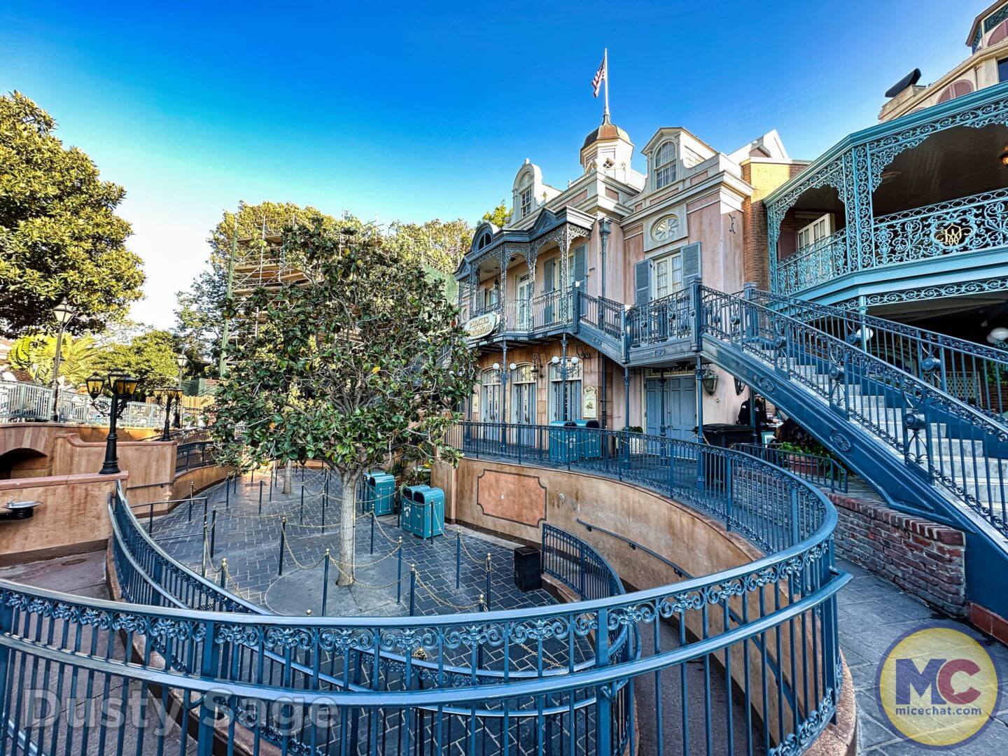 , Disneyland Update – Exciting Finds, Feasts, and Oswald Meets!