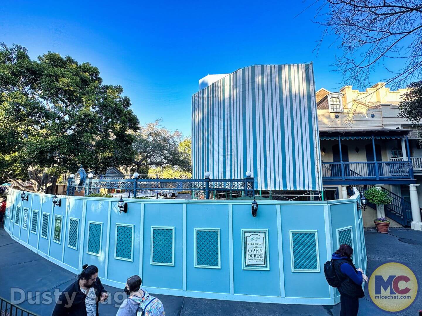 , Disneyland Update &#8211; Exciting Finds, Feasts, and Oswald Meets!