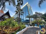 Disneyland-News-hotel walkway construction-MiceChat