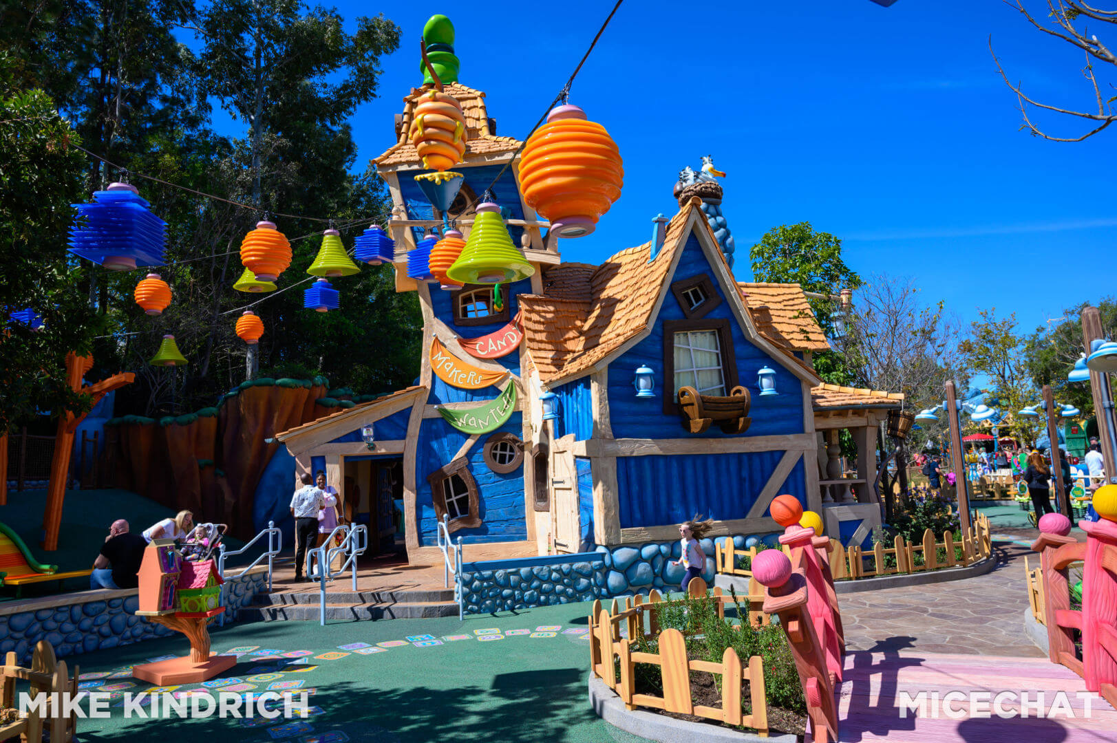 ToonTown, Disneyland ToonTown REOPENED – Essential Guide to Rides, Food, Shopping & More!