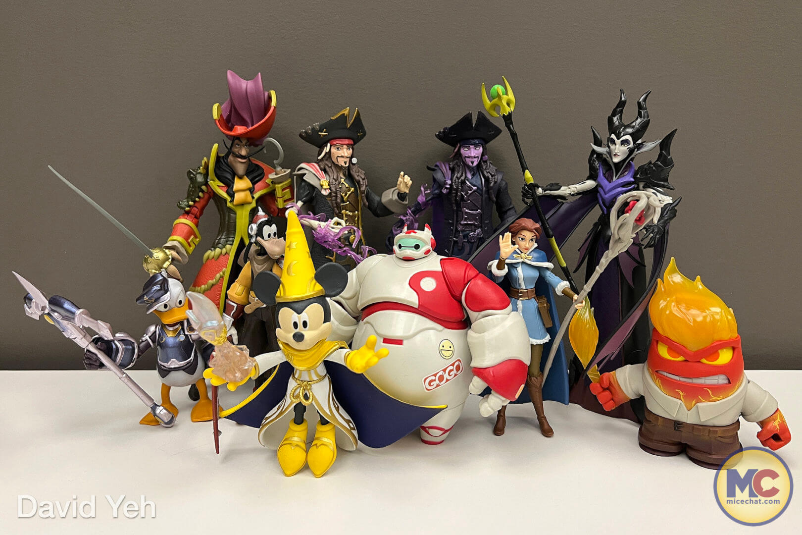Disney Mirrorverse Wave 3, Toy Review: McFarlane Toys’ Disney Mirrorverse Wave 3