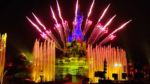 disney-illuminations-disney-disneyland-paris-2