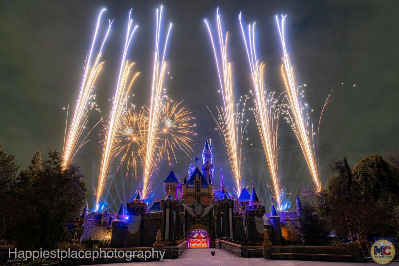 , Disneyland Update: The Final Splashdown, Pixar Preview & More Mermaid!
