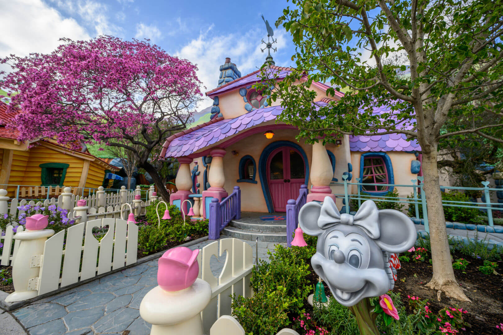 ToonTown, Disneyland ToonTown REOPENED – Essential Guide to Rides, Food, Shopping & More!