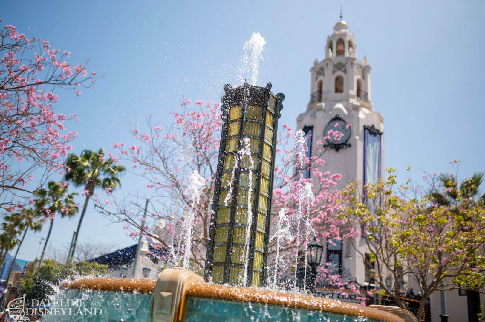 Disneyland, Disneyland Update: Fantasmic Aftermath, Spring Things & Construction Views
