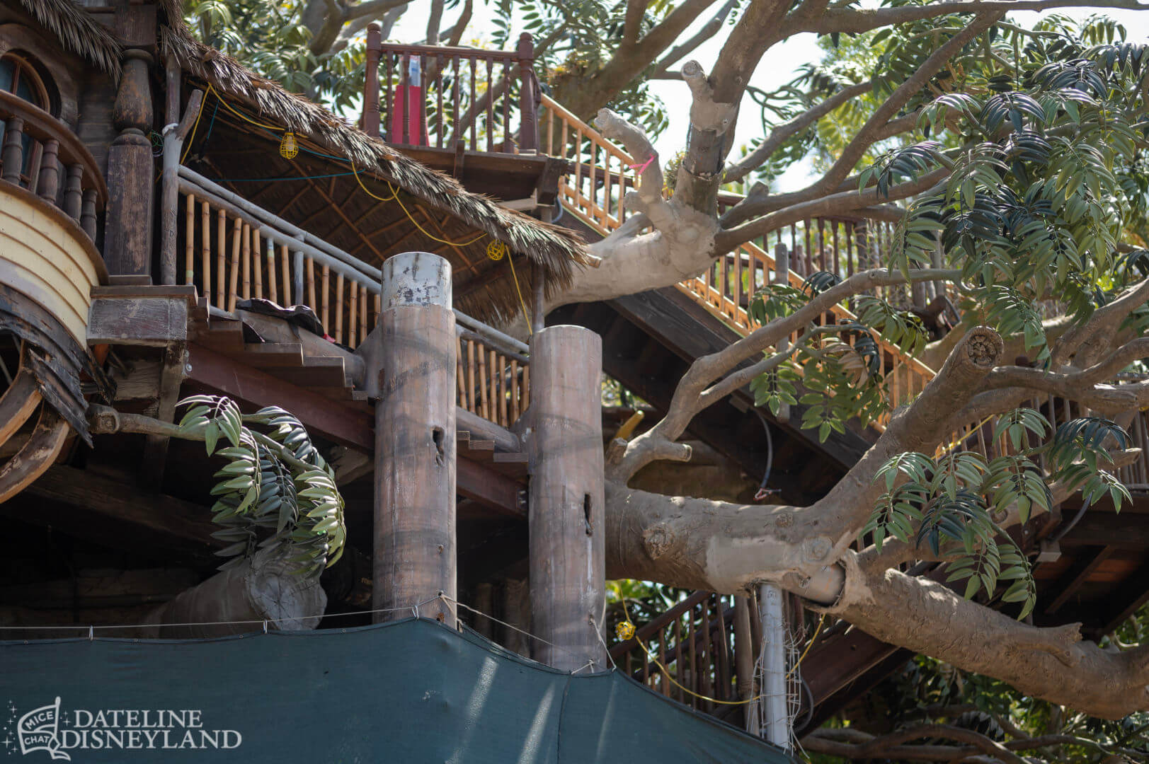 Disneyland, Disneyland Update: Fantasmic Aftermath, Spring Things & Construction Views