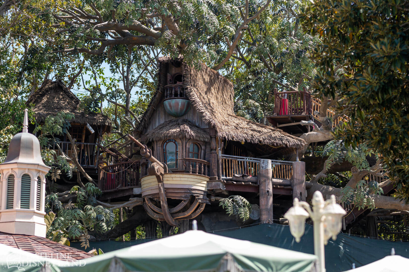 Disneyland, Disneyland Update: Fantasmic Aftermath, Spring Things & Construction Views