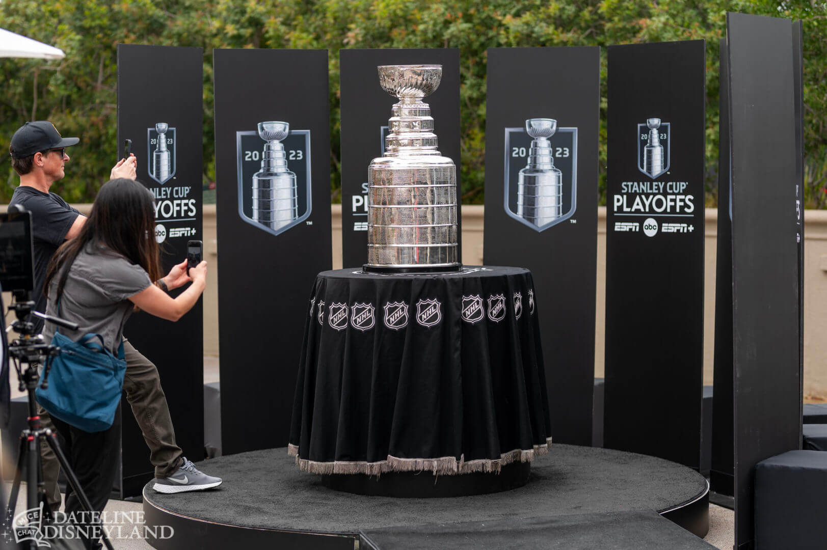 Disneyland Downtown Disney Stanley Cup ESPN Photo op DSC_5992-X5