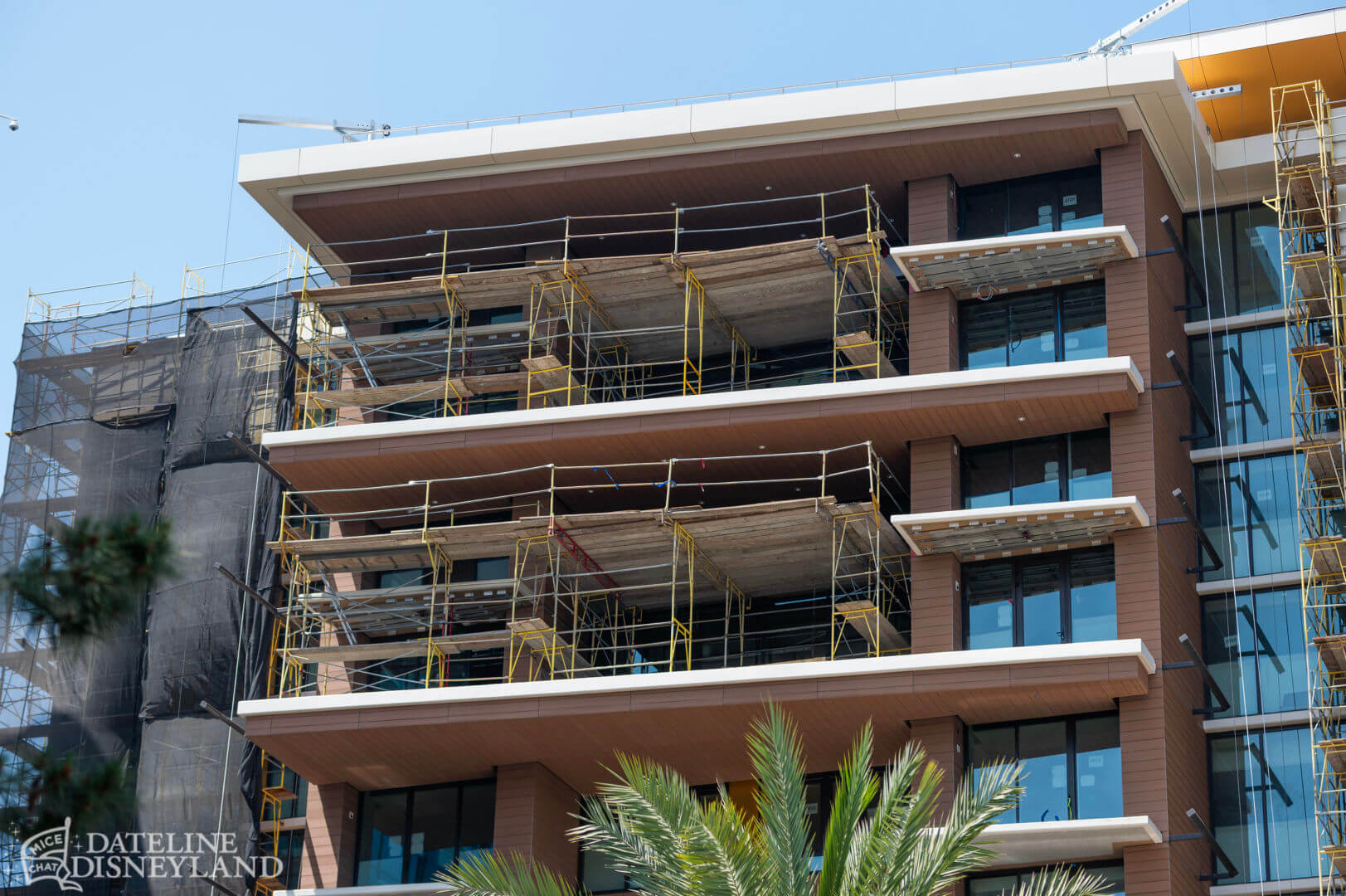 Disneyland, Disneyland Update: Fantasmic Aftermath, Spring Things & Construction Views