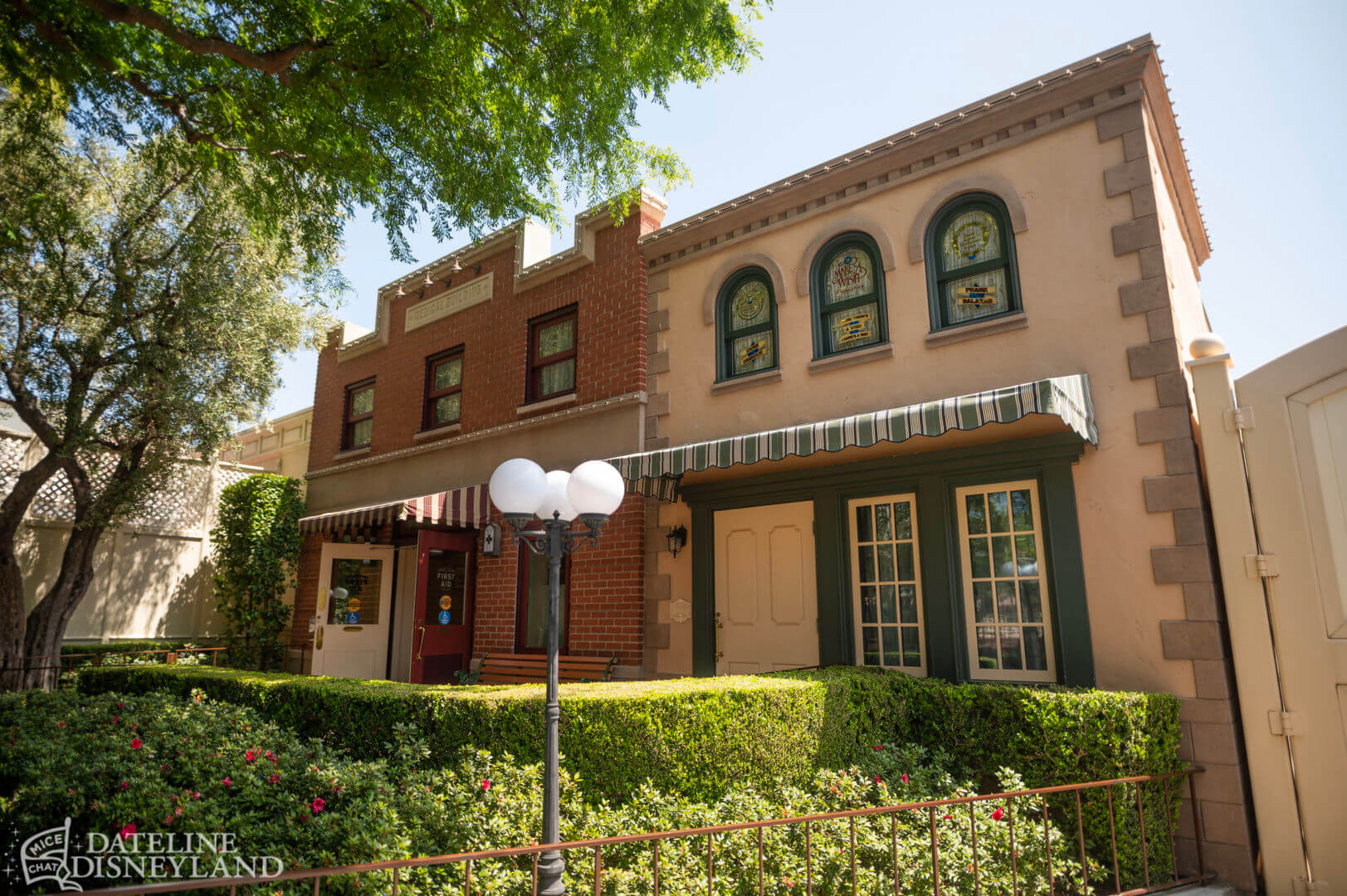 Disneyland, Disneyland Update: Fantasmic Aftermath, Spring Things & Construction Views