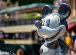 Disneyland Update: Fantasmic Aftermath, Spring Things & Construction Views